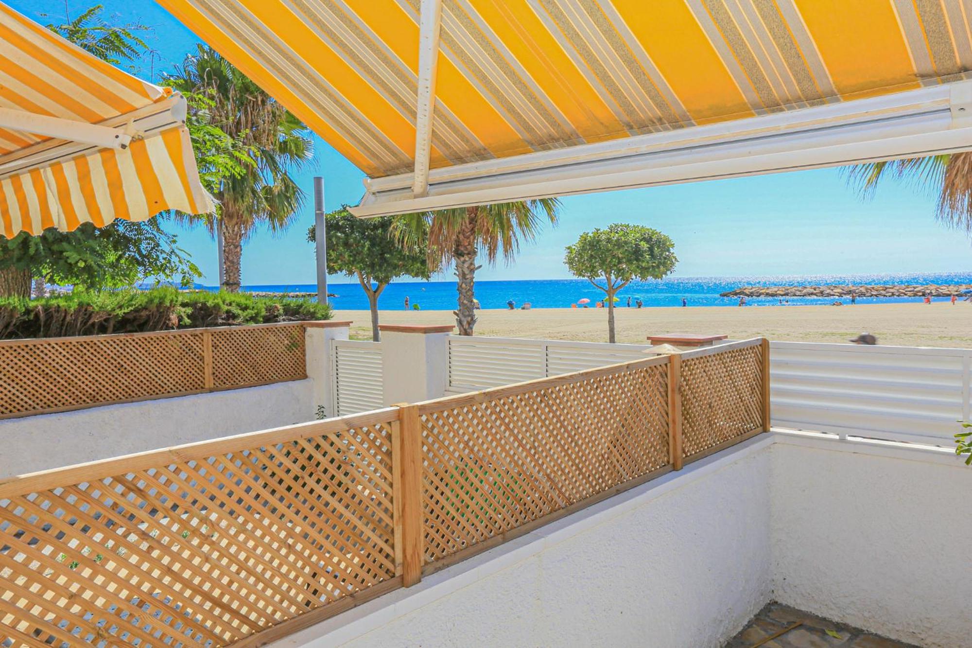 Villa Laura II - Only Families Cambrils Luaran gambar